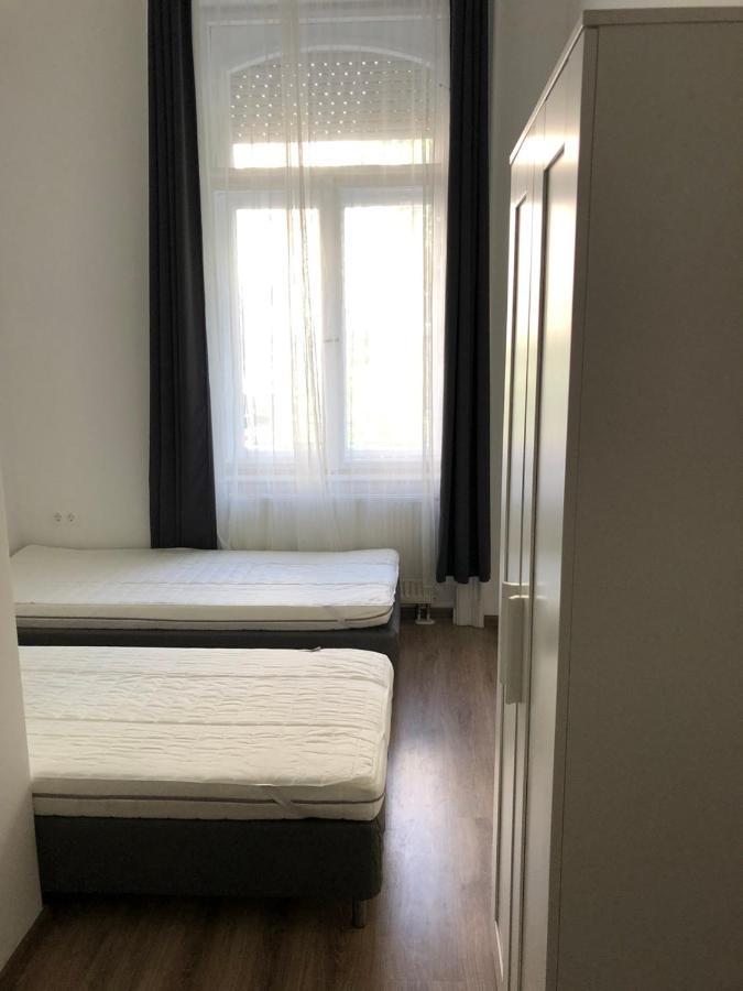 Omega Apartments Budapest Exteriör bild